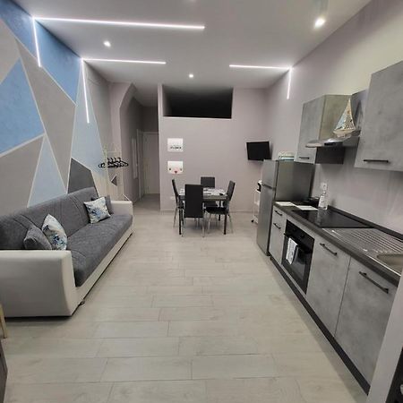 Casa Vacanze Manthy Posizione Centrale Μπάρι Εξωτερικό φωτογραφία
