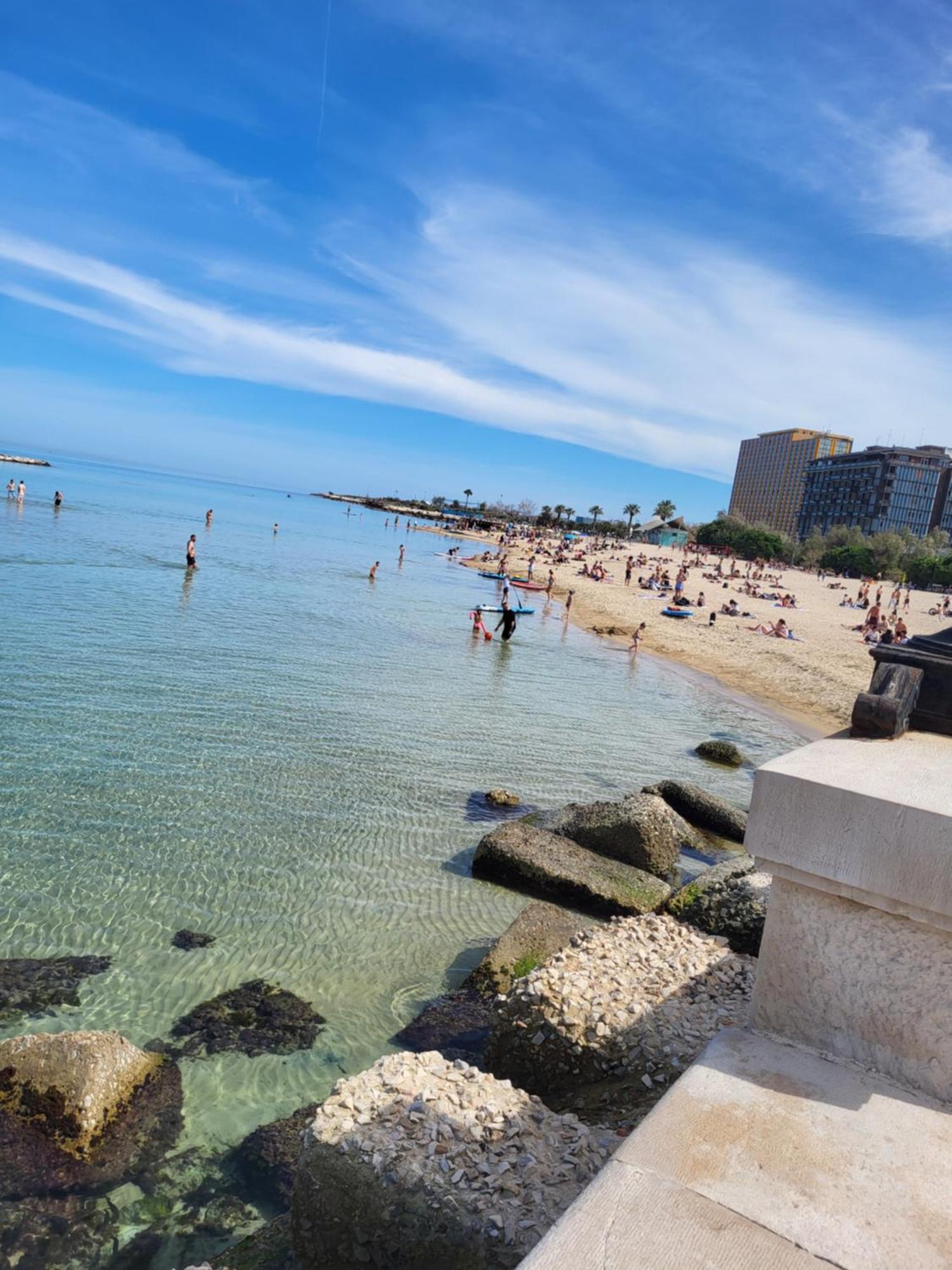 Casa Vacanze Manthy Posizione Centrale Μπάρι Εξωτερικό φωτογραφία