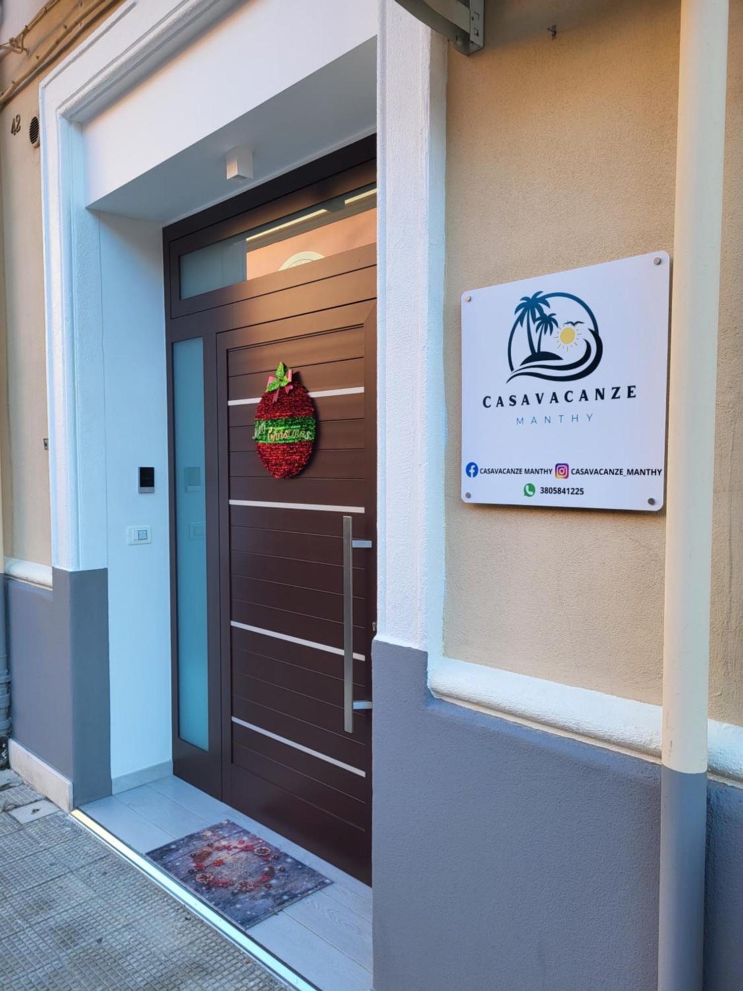 Casa Vacanze Manthy Posizione Centrale Μπάρι Εξωτερικό φωτογραφία